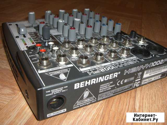 Behringer 1002FX микшер аналоговый с доставкой Новосибирск - изображение 1