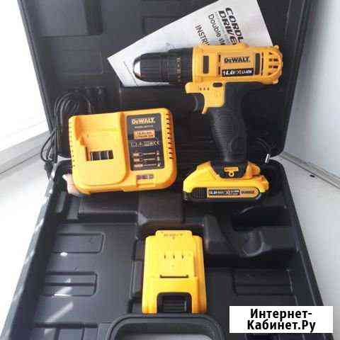 Шуруповерт DeWalt на 14 вольт Серов