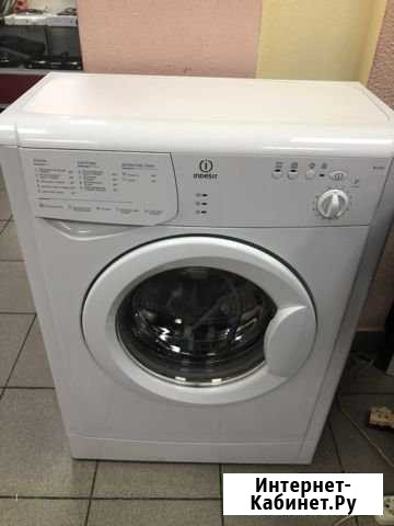 Стиральная машина Indesit wiun81 4кг кгн03 Курган - изображение 1