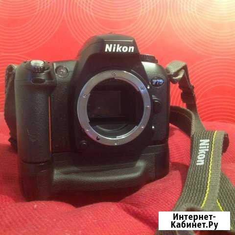 Продам фотоаппарат Nikon F75 + батарейный блок Уфа - изображение 1