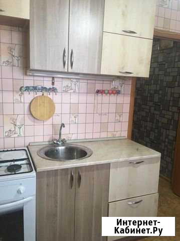 1-к квартира, 30 кв.м., 3/3 эт. Карпинск - изображение 1