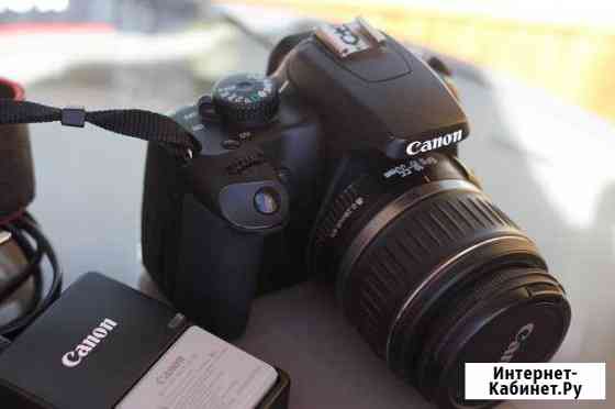 Зеркальный фотоаппарат Canon EOS 1000D black Kit Омск