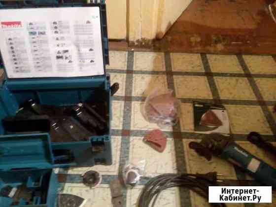 Продамуниверсальный резак Makita TM 3000 CX3J Первоуральск