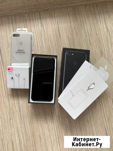 iPhone 7, 128GB Соликамск - изображение 1