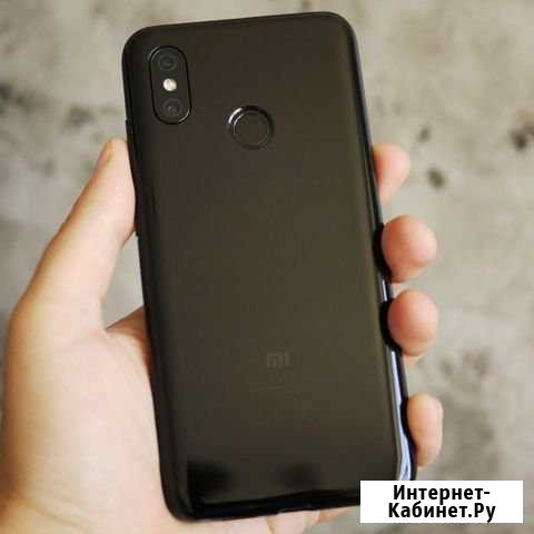 Продам Xiaomi mi 8 6/128 Black Южно-Сахалинск - изображение 1