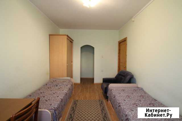 Комната 18 кв.м. в 4-к, 3/5 эт. Сургут - изображение 1
