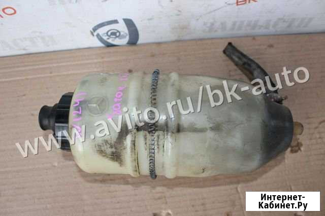 Бачок гидроподвески на Mercedes E500 W124 Большой Камень - изображение 1