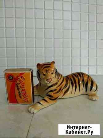 Статуэтка Тигр фауна фарфор Тюмень