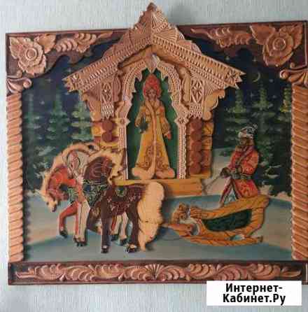 Продам картину (резьба по дереву) Волгоград