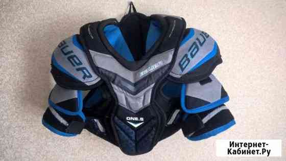 Продам нагрудник bauer ONE.8 Кузнецк