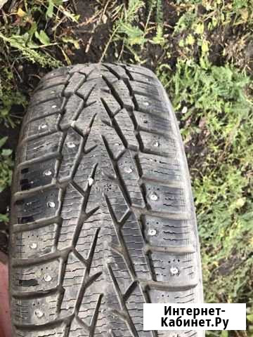 Шипованные зимние шины r15 nokian Грязи - изображение 1