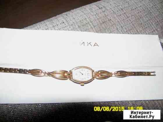 Часы механические Чайка, напыление золотом Саратов