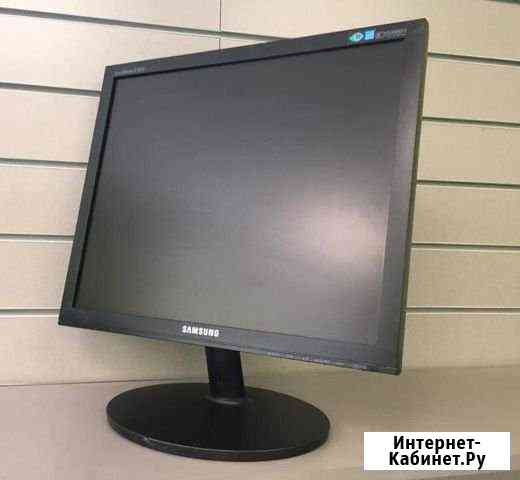 Монитор на 19 SAMSUNG E1920NR Тюмень