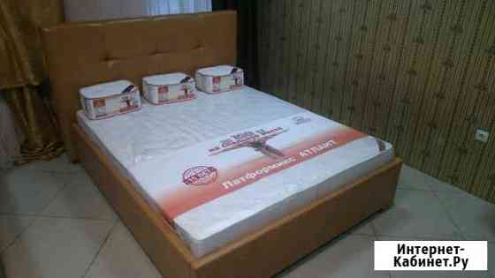 Двуспальная кровать 160/200 с мягким изголовьем Тюмень