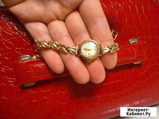 Часы золотые Киров