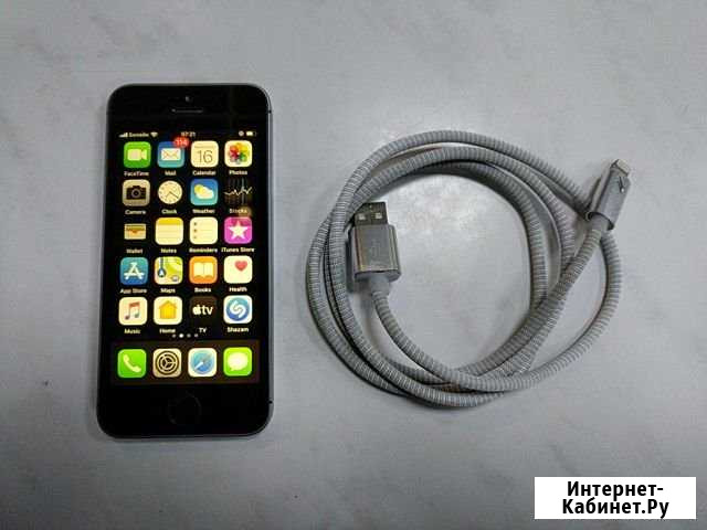 Apple iPhone SE 16 gb Долгопрудный - изображение 1