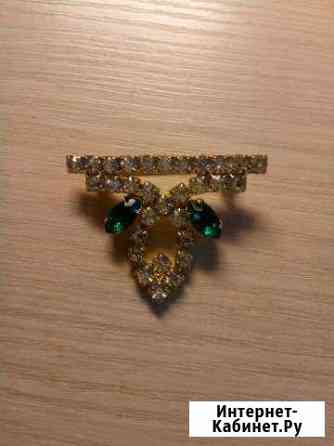Брошь. Чехия. Богемское стекло Тюмень