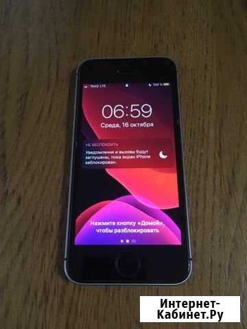 Продам телефон iPhone se Шебекино - изображение 1