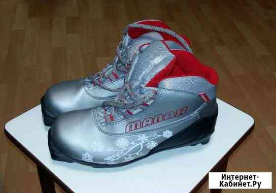 Лыжные ботинки Ухта