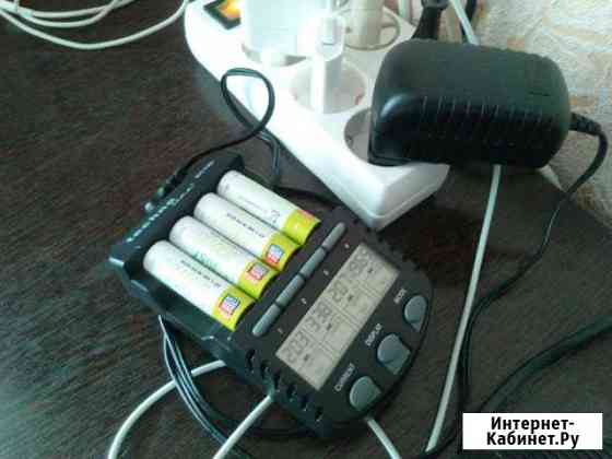 Умная зарядка LA crosse Technoline BC700 NiCd/NiMH Георгиевск