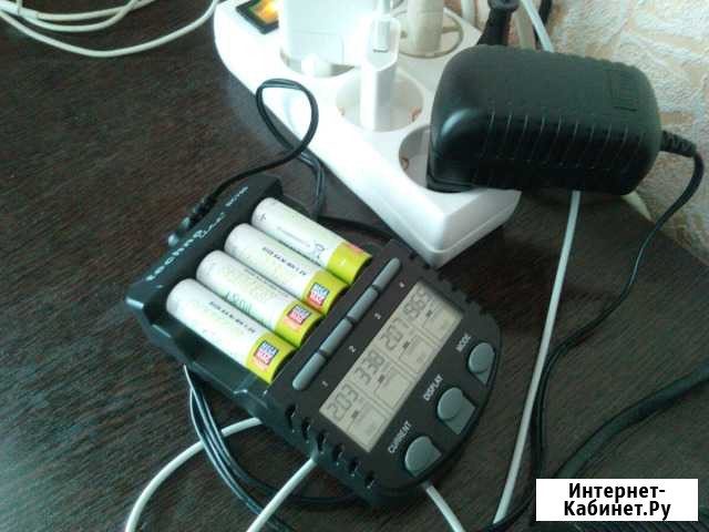Умная зарядка LA crosse Technoline BC700 NiCd/NiMH Георгиевск - изображение 1