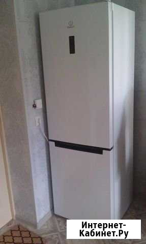 Холодильник Indesit DF5180W Сосновый Бор - изображение 1