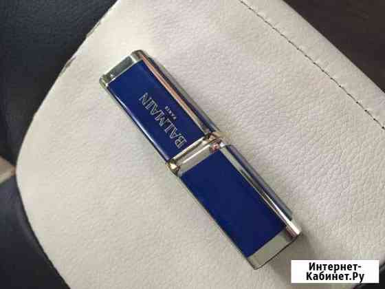 Помада LOreal Color Riche Balmain оттенок power(с Новомосковск