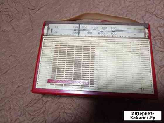 Радиоприёмник Альпинист, 1960-е, первая модель Ижевск