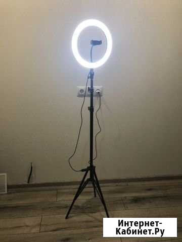 Штатив с кольцевой LED-лампой Электросталь - изображение 1
