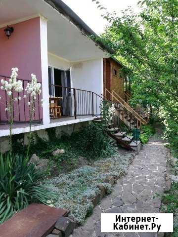 Коттедж 20 кв.м. на участке 16 сот. Алушта - изображение 1