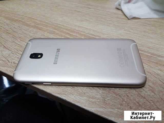 SAMSUNG J7 2017 Москва - изображение 1