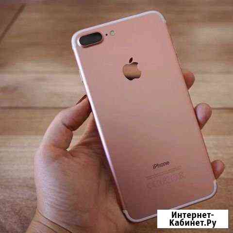 Продам iPhone 7 Plus Боровичи