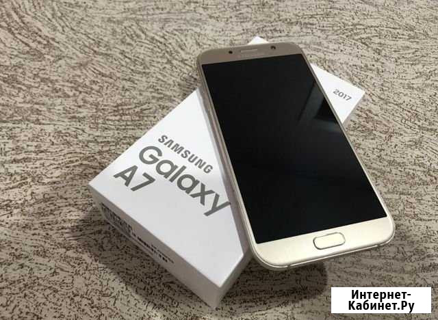 SAMSUNG a7 (17) золото Пенза - изображение 1