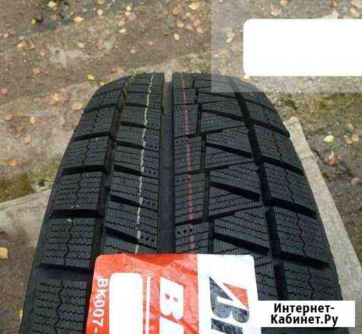 195 65 15 Bridgestone Blizzak Revo зимние шины r15 Симферополь