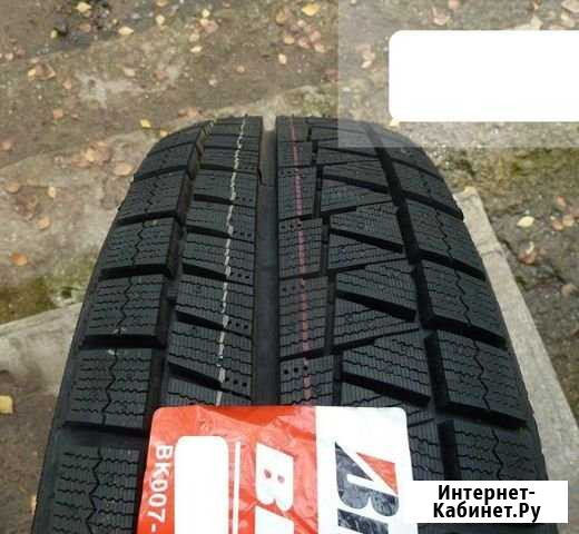 195 65 15 Bridgestone Blizzak Revo зимние шины r15 Симферополь - изображение 1