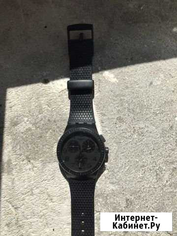 Часы swatch piege Солнечный - изображение 1