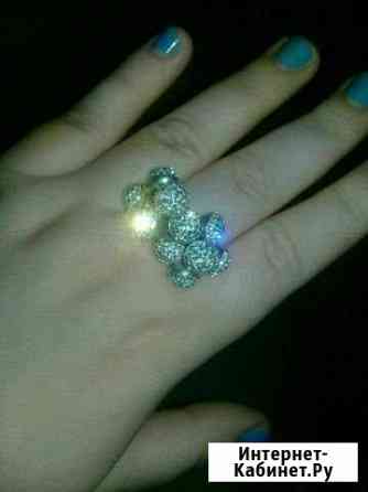 Серебрное кольцо со Сваровски Белгород