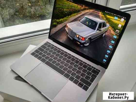 Apple Macbook Pro 13 в идеале Омск