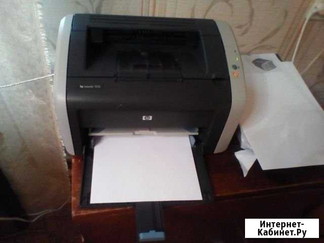 Принтер HP laserjet 1010 Благовещенск - изображение 1
