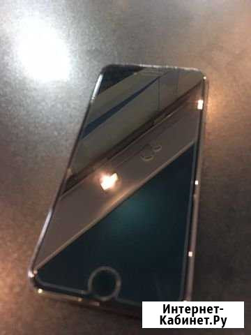 iPhone 8 64Гб Сургут - изображение 1