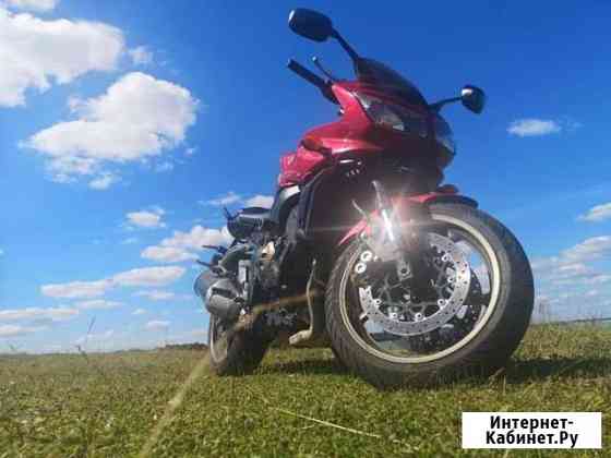 Fz1-s 2009г. красный Екатеринбург