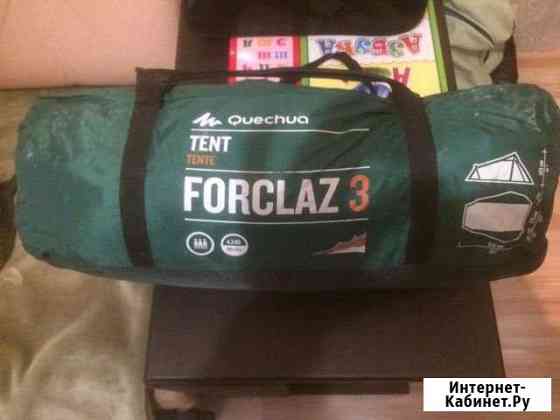 Палатка + ласты в подарок Quechua forclaz 3 Ялта