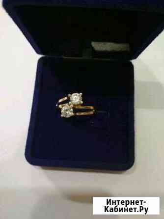 Золотое кольцо с камнями сваровски 585 проба Нижний Новгород