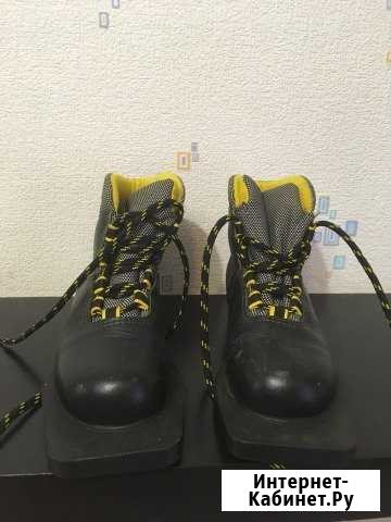 Ботинки лыжные,детские Ижевск - изображение 1