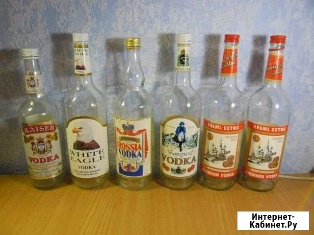 Водочные бутылки периода 80,90-х годов Бахчисарай - изображение 1