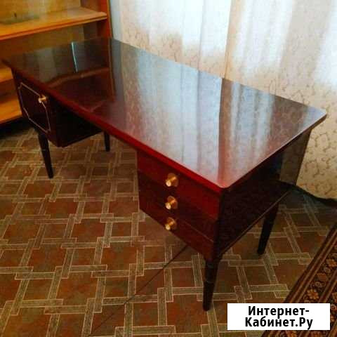 Стол письменный, Румыния Озерск - изображение 1