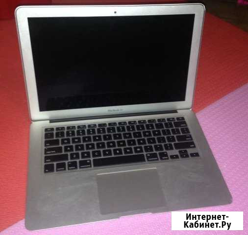 Apple MacBook Air 13 Core i5 1.6 ггц, 4 гб, 256 Г Омск - изображение 1