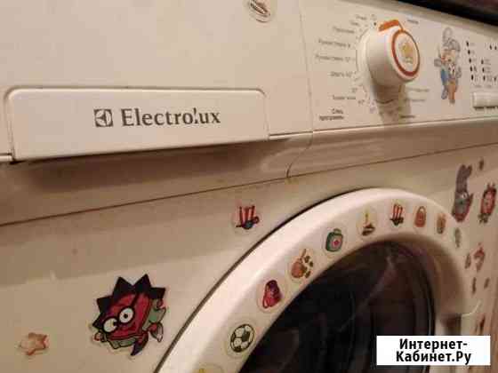 Стиральная машина Electrolux EWF 10020 W Б/У Подольск
