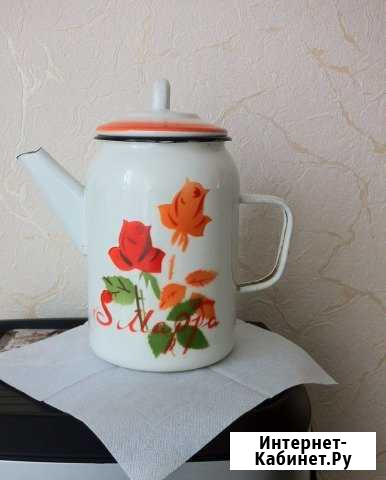 Кофейник 8 Марта. Эмаль. СССР Иваново - изображение 1