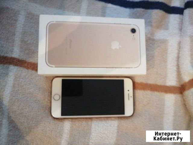 iPhone 7 gold 32 GB Янино-1 - изображение 1